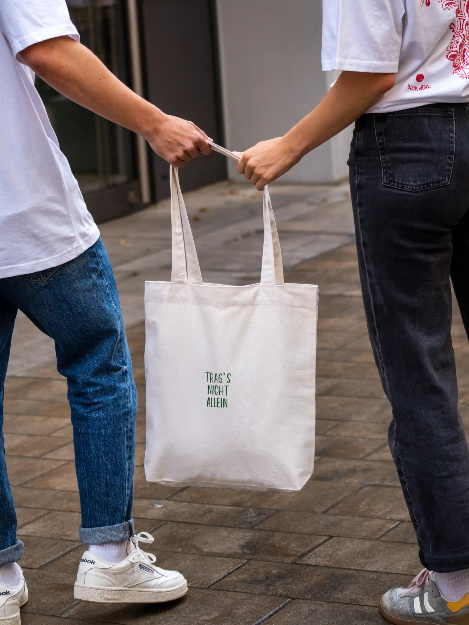 Trag’s Nicht Allein Tote Bag