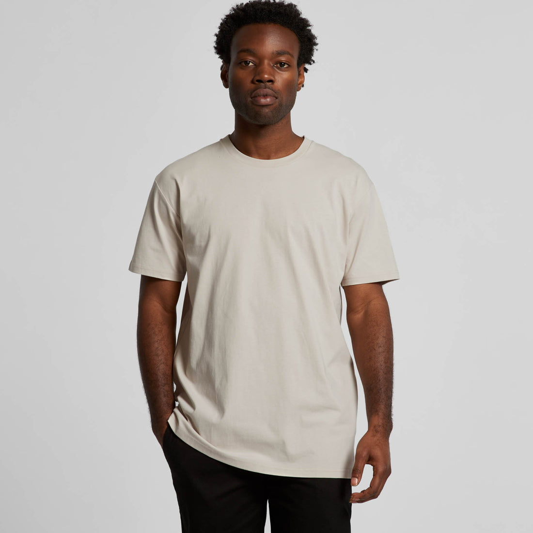 AS Colour 5001 am Model, zweite Ansicht