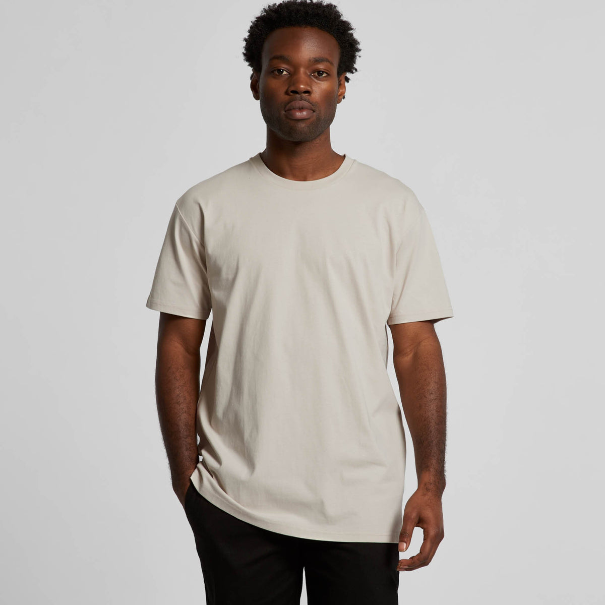 AS Colour 5001 am Model, zweite Ansicht